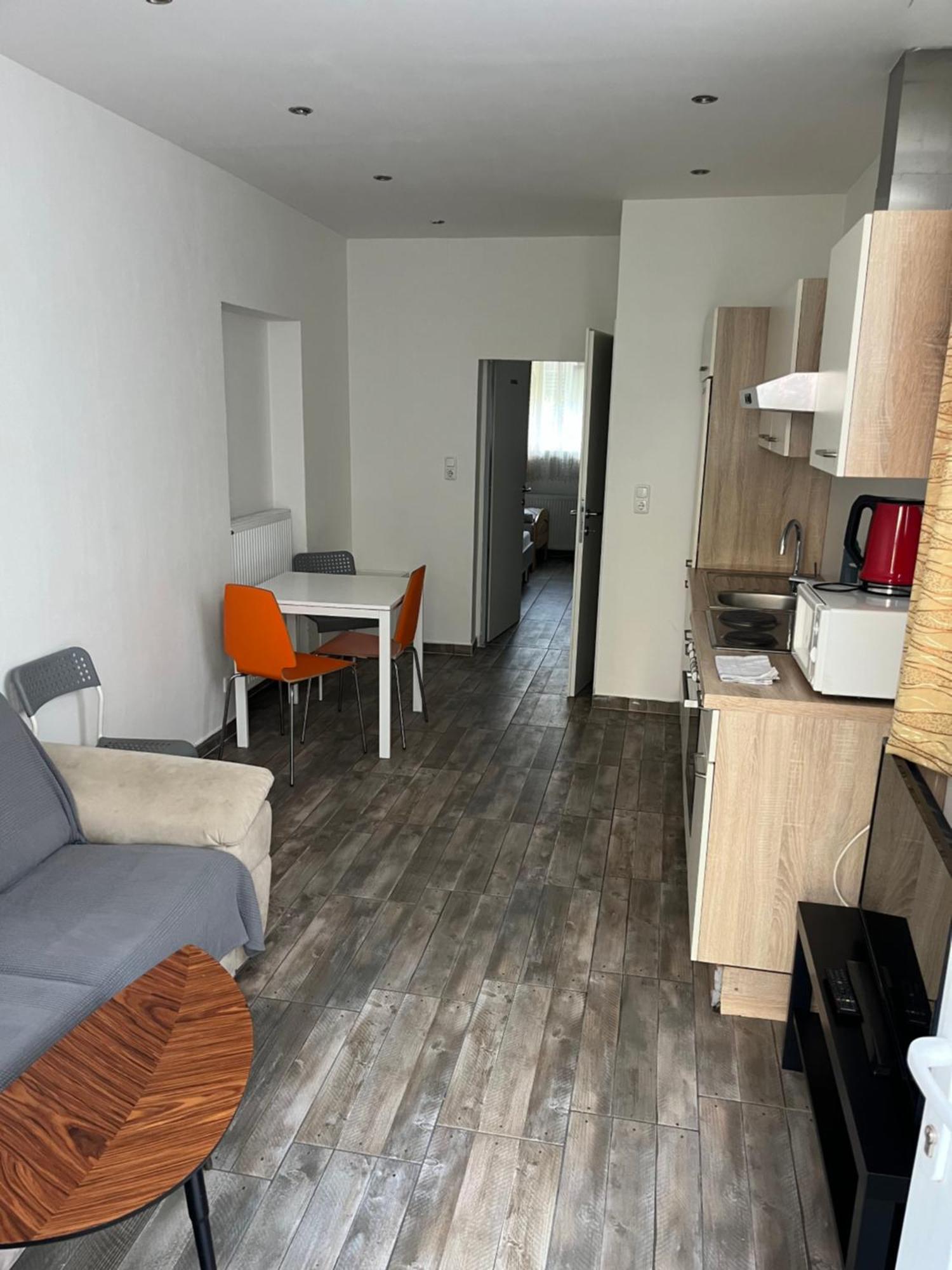 Apartment Zirkusstrasse レオーベン エクステリア 写真