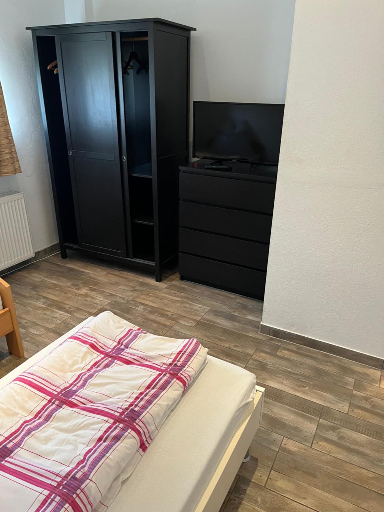 Apartment Zirkusstrasse レオーベン エクステリア 写真