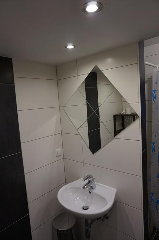 Apartment Zirkusstrasse レオーベン エクステリア 写真